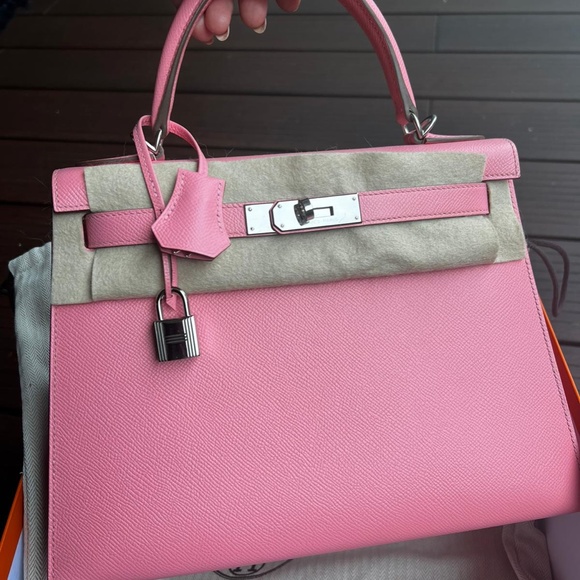 Hermes Kelly 28 Leather Handsbag - Picture 7 of 11